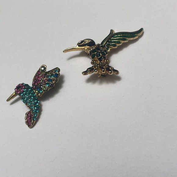 Lot Of 2 Brooch Pins Gold Tone / Hummingbird Birds - Enamel / Rhinestone - Picture 7 of 9
